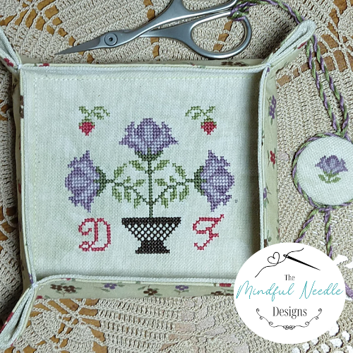 Floral Tray & Scissor Fob-image
